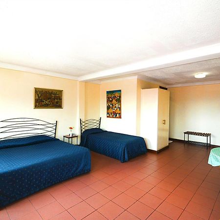 Tourist Hotel Kampala Exterior photo